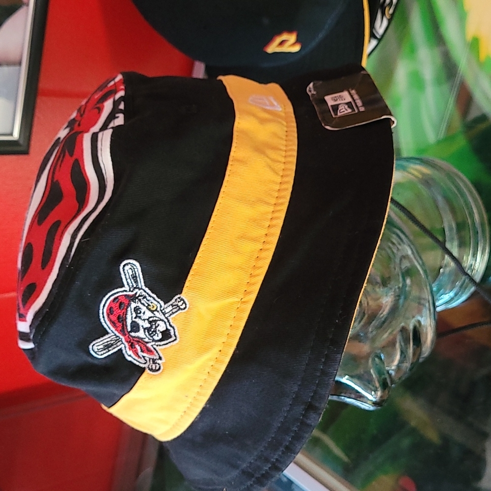 COPY - Pittsburgh Pirates bucket hat